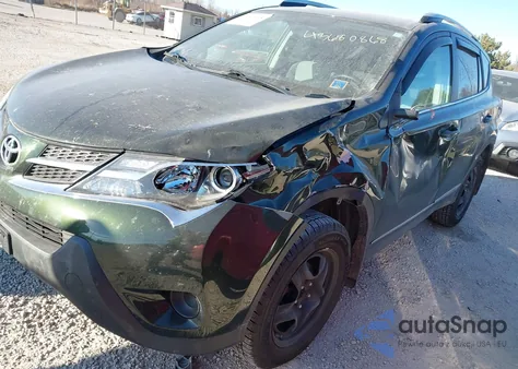 2013 Toyota Rav4 Le z USA, uszkodzony, nr VIN 2T3BFREV3DW070111